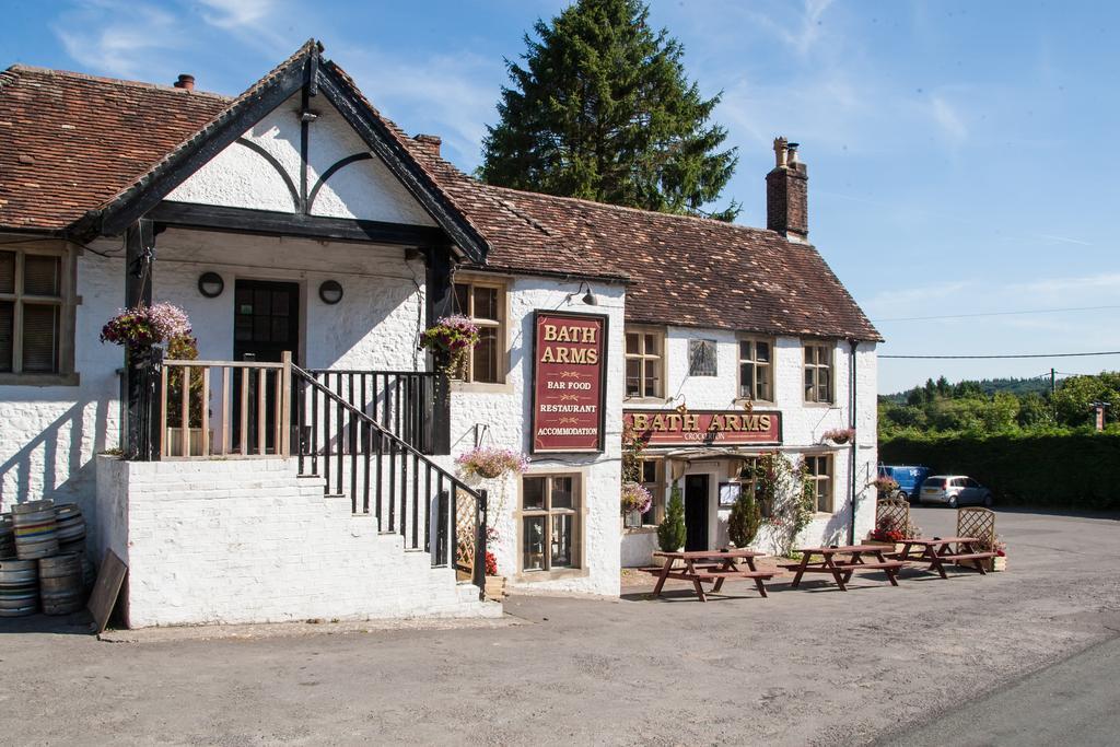 Hôtel Bath Arms Crockerton à Warminster Extérieur photo